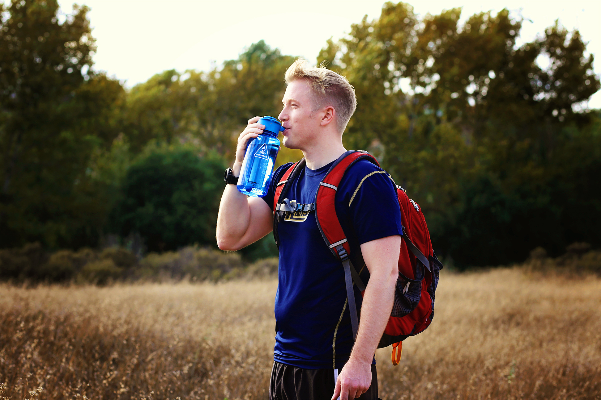 Lunatec Hydration Spray Water Bottle Is A Pressurized Personal Mister, Camp Shower and Water Bottle in One Easy to Use BPA Free Bottle.
